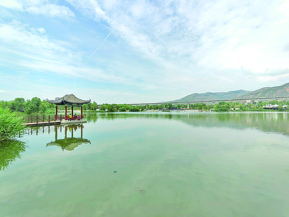 从单一到多样 公园遍地开花 西宁：一城山水百园千姿