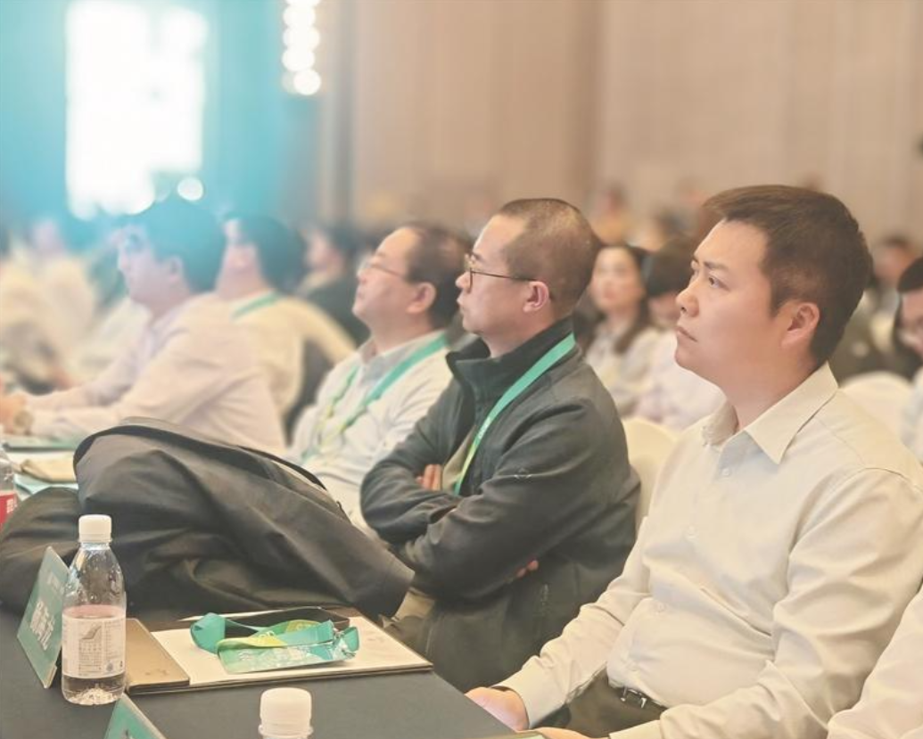 wechat_2025-10-31_052034_472