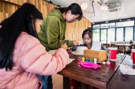 【巩固拓展脱贫攻坚成果同乡村振兴有效衔接·整改进行时】绿水青山间的致富“金屋”
