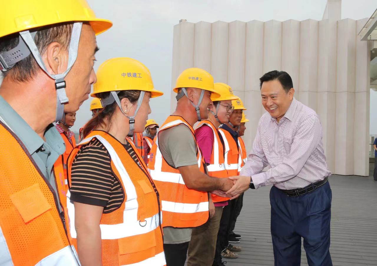 徐留平在河北调研工会工作时指出|深入推进产业工人队伍建设改革 为推进中国式现代化提供坚实人才支撑
