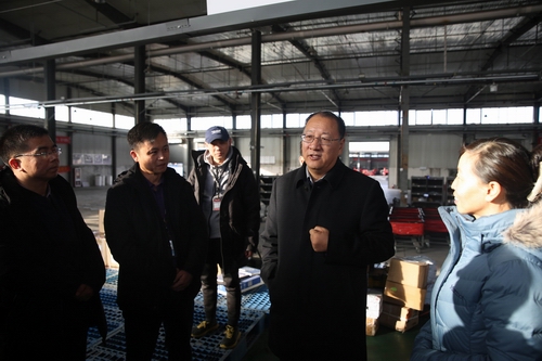 马吉孝:全社会都要尊重“快递小哥”的劳动 支持“快递小哥”的工作