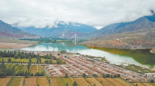 【牢记嘱托 实干笃行——学习贯彻习近平总书记视察青海重要讲话精神】凝心聚力描绘乡村振兴新画卷