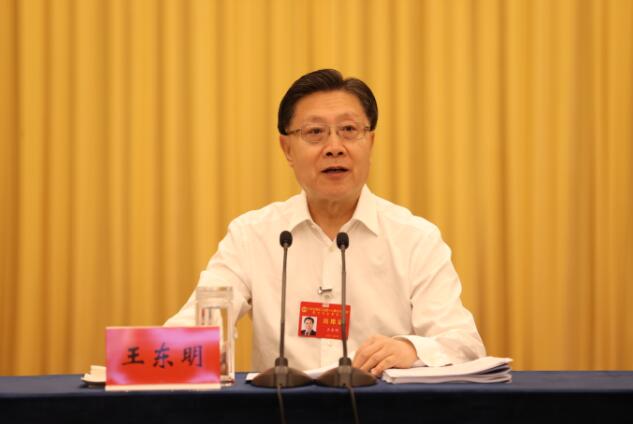 全总十七届六次执委会议召开