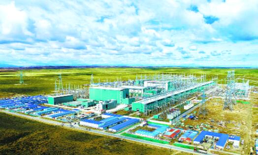 【奋进新征程 建功新时代】
姓青名海 只此青绿——打造能源转型发展的“青海样本”