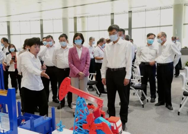 首届黄河流域生态保护和高质量发展产业工人创新交流大会在鲁举行